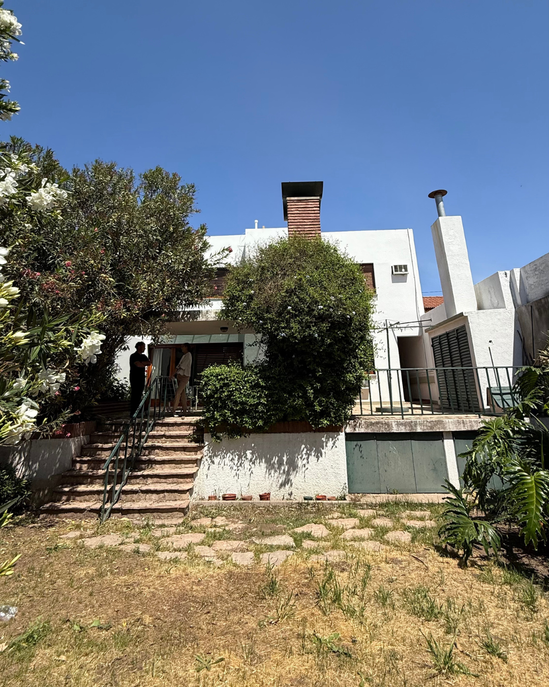Casa sobre Avenida San Martín